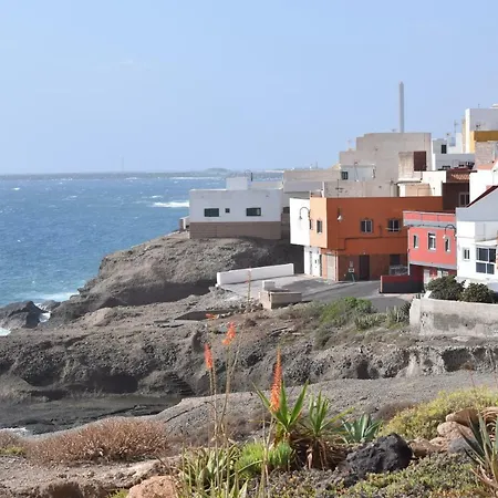 La Caleta 2 Δωμάτια σε οικογενειακή κατοικία