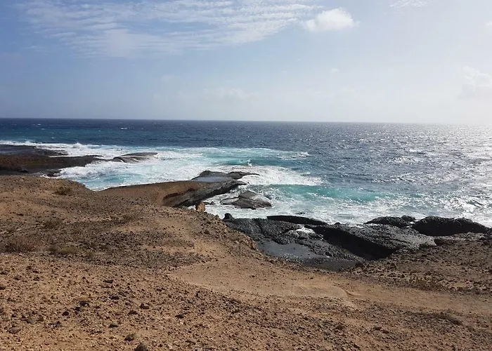 民宿 La Caleta Arico 2 *