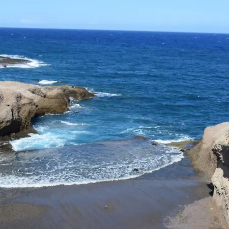 Ubytování v soukromí La Caleta 2 *