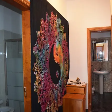 Quarto em Acomodações Particulares La Caleta 2 *