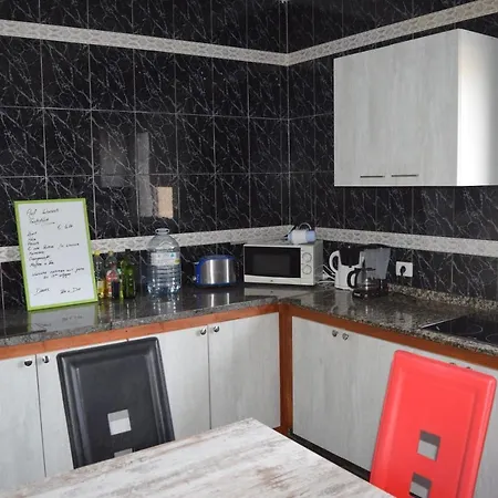 Quarto em Acomodações Particulares La Caleta 2